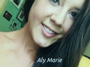 Aly_Marie