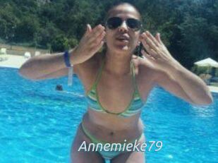 Annemieke79