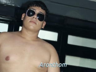 aronthom 2 hot 2 cam