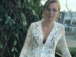 Blondie1