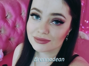 brennadean 2 hot 2 cam
