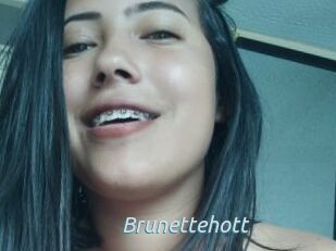 Brunettehott