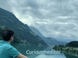 Curiousmediboi