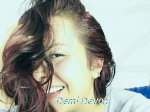 Demi_Devon