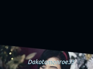 Dakotamonroe33