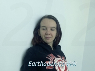 Earthadensfordek