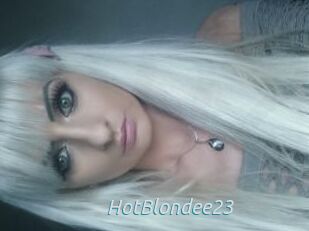 HotBlondee23