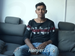 Henyer2519