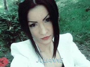JULIANNE_