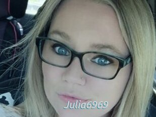 Julia6969