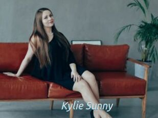 Kylie_Sunny