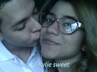 Kylie_sweet
