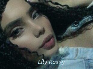 Lily_Roxxy