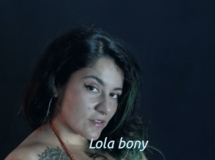 Lola_bony