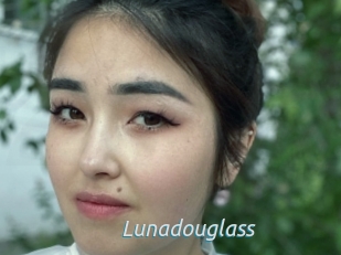 Lunadouglass
