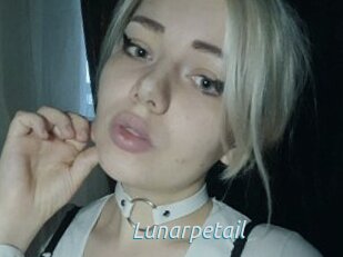 Lunarpetail