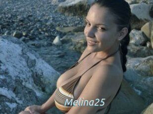 Melina25