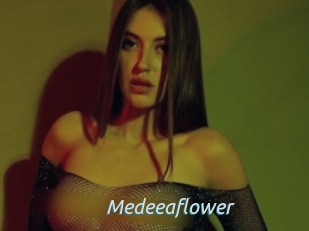 Medeeaflower