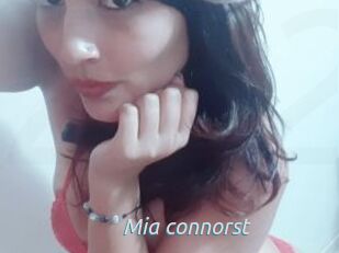Mia_connorst