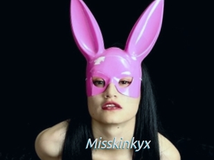 Misskinkyx