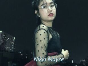 Nikki_Mayze