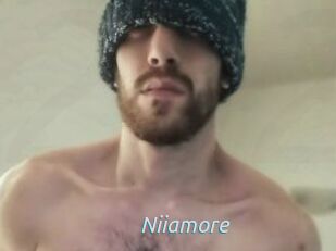 Niiamore