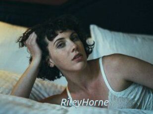 Riley_Horne