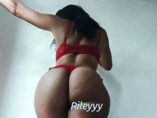 Rileyyy