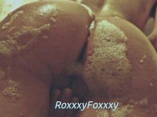 RoxxxyFoxxxy