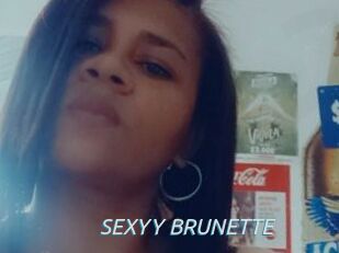 SEXYY_BRUNETTE