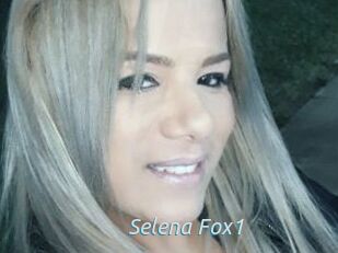 Selena_Fox1