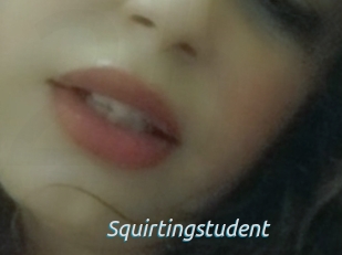 Squirtingstudent
