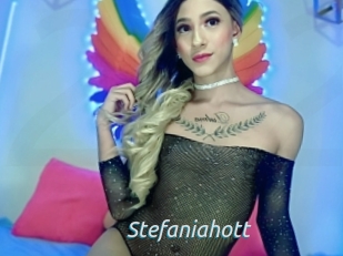 Stefaniahott