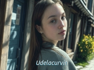 Udelacurvin