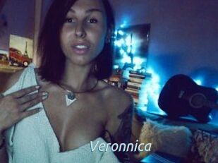 Veronnica
